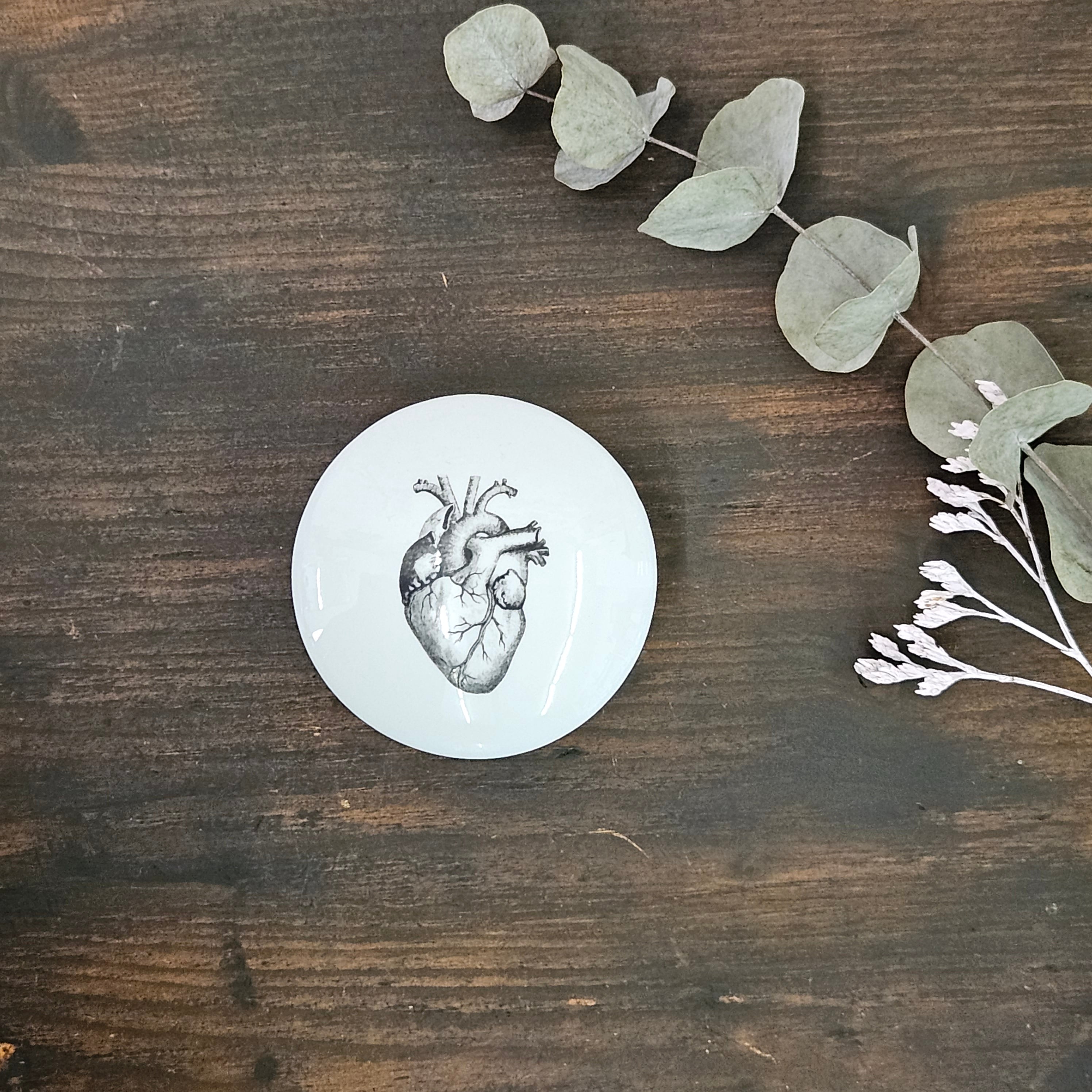 Heart - Round porcelain box