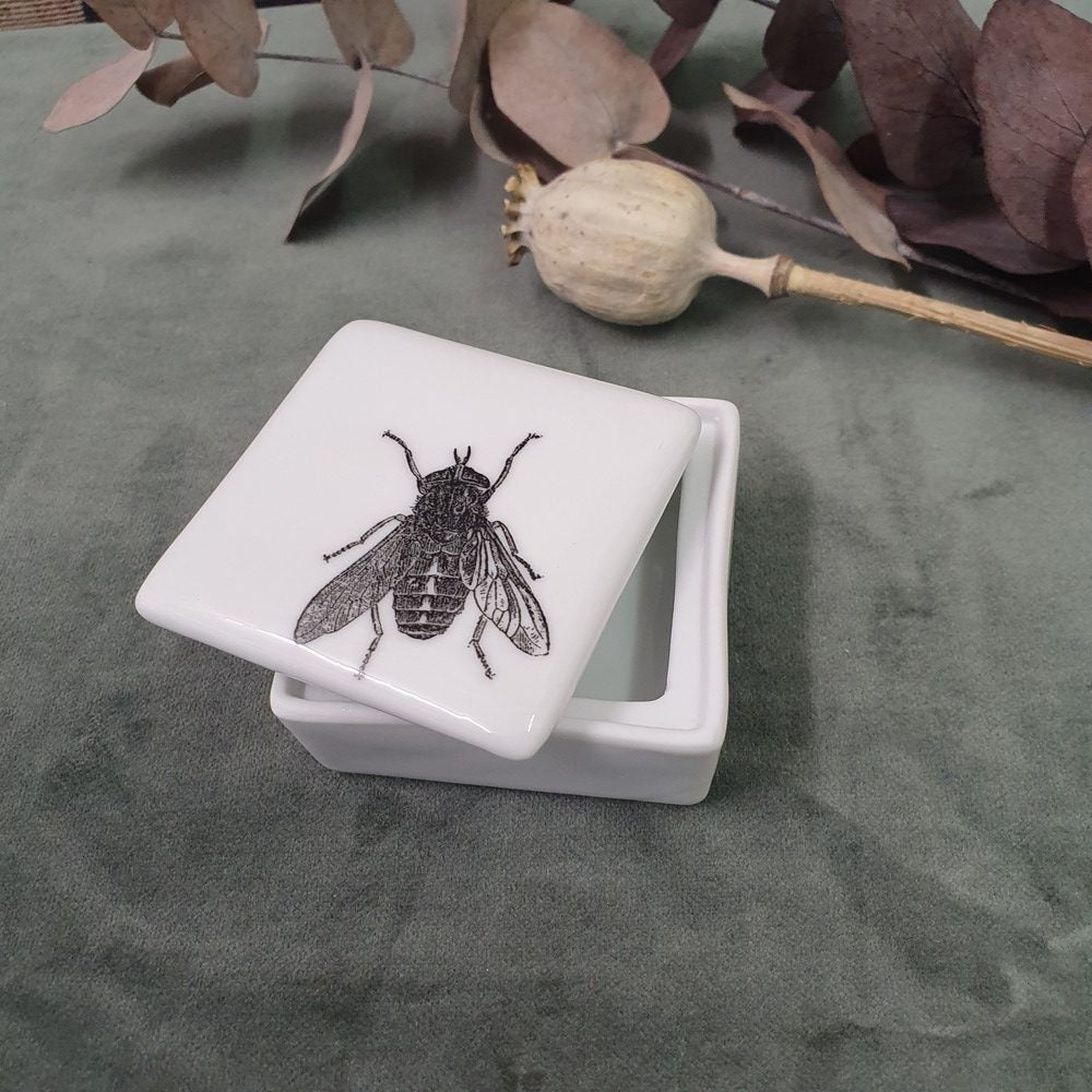 Fly - Mini square porcelain box