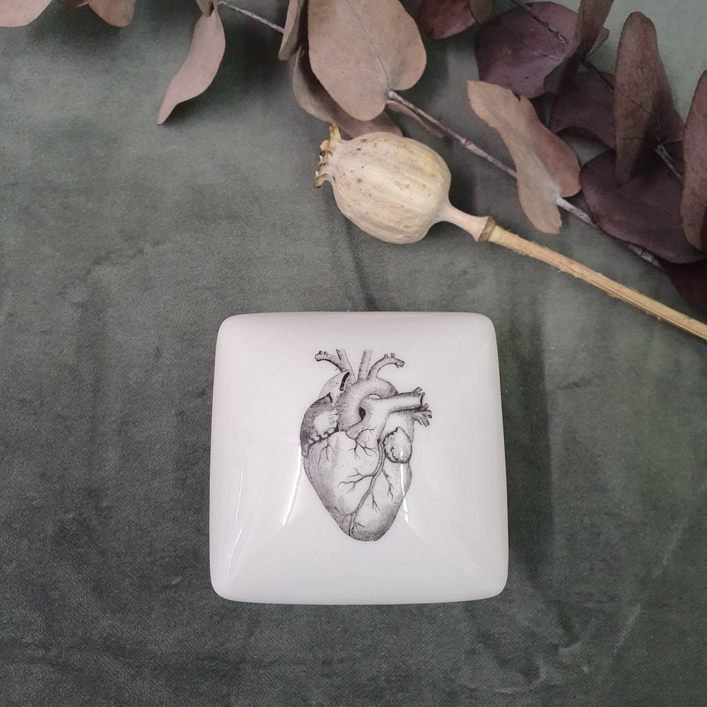 Heart - Square porcelain box