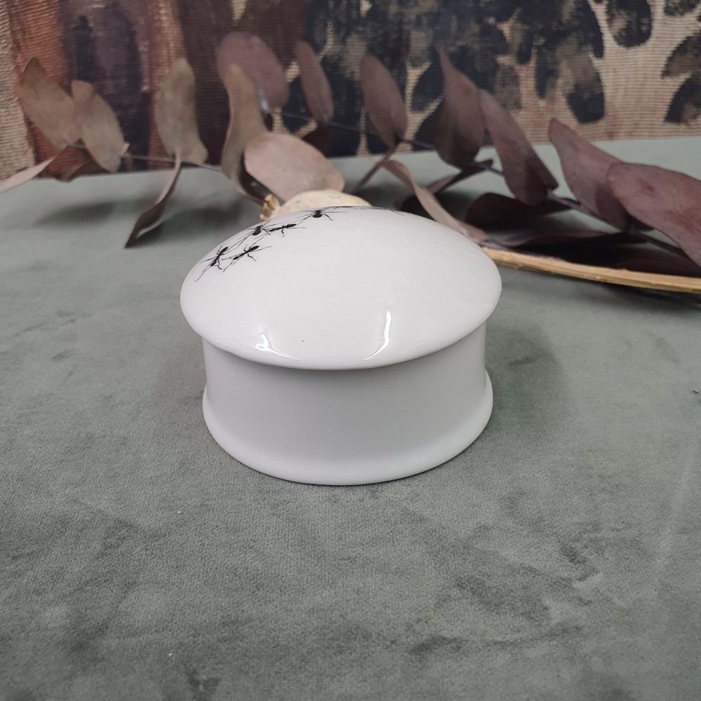 Moon - Round porcelain box