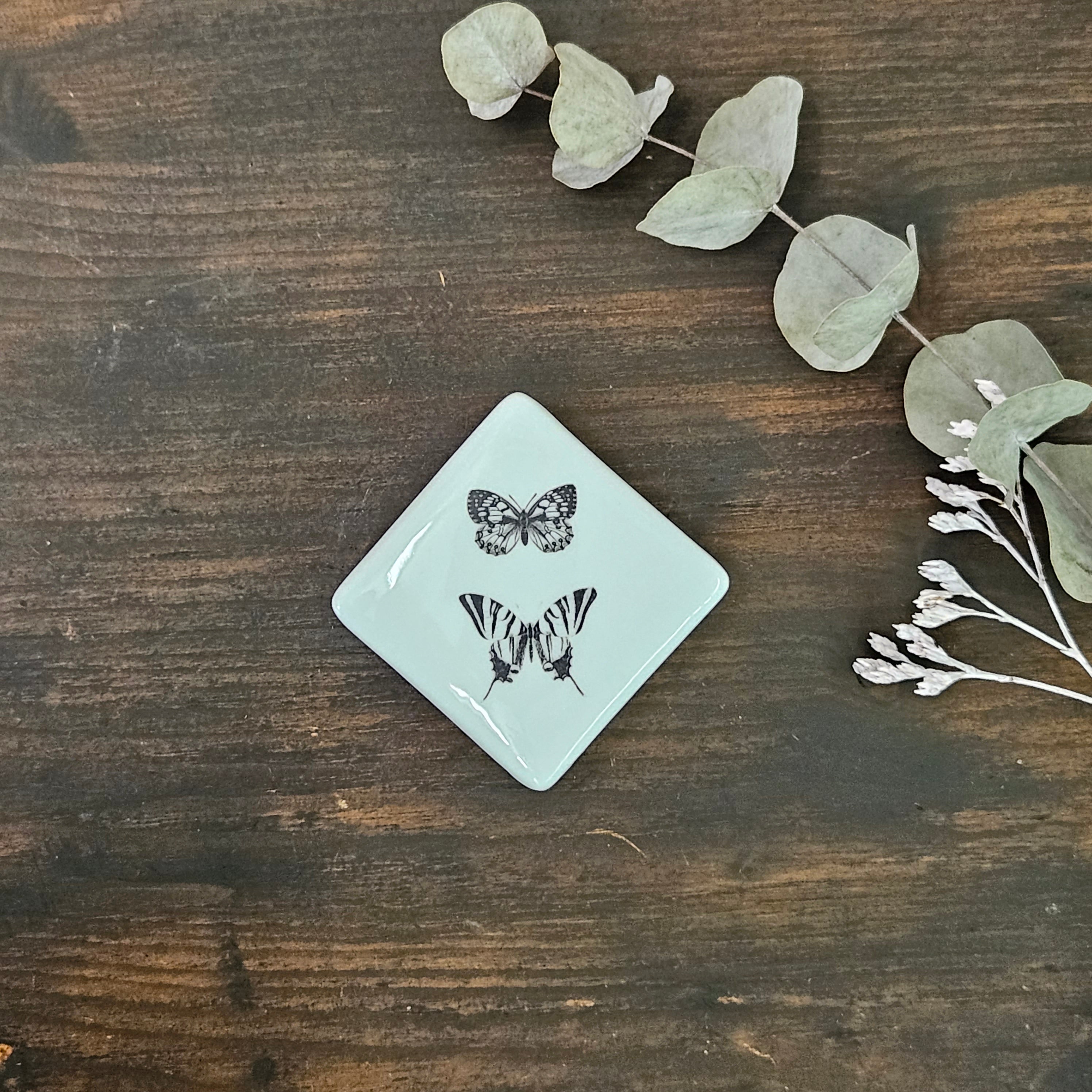 Double Butterfly - Mini square porcelain box