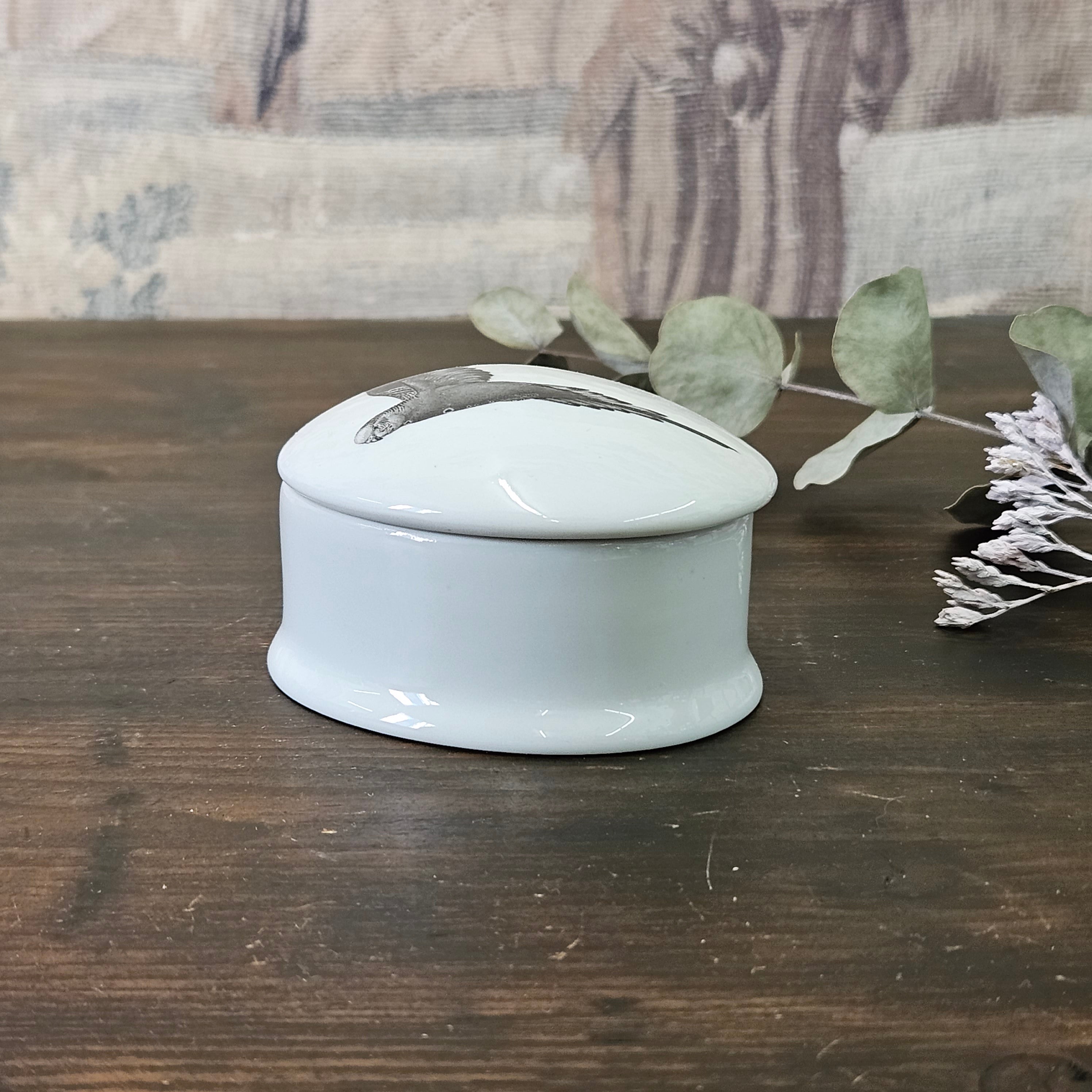 Daffodil - Oval porcelain box