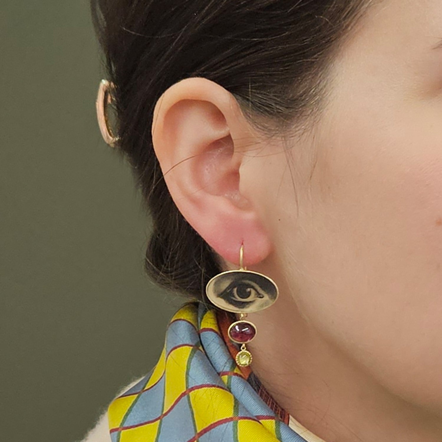 The Lover´s Eye Short Drop Earrings