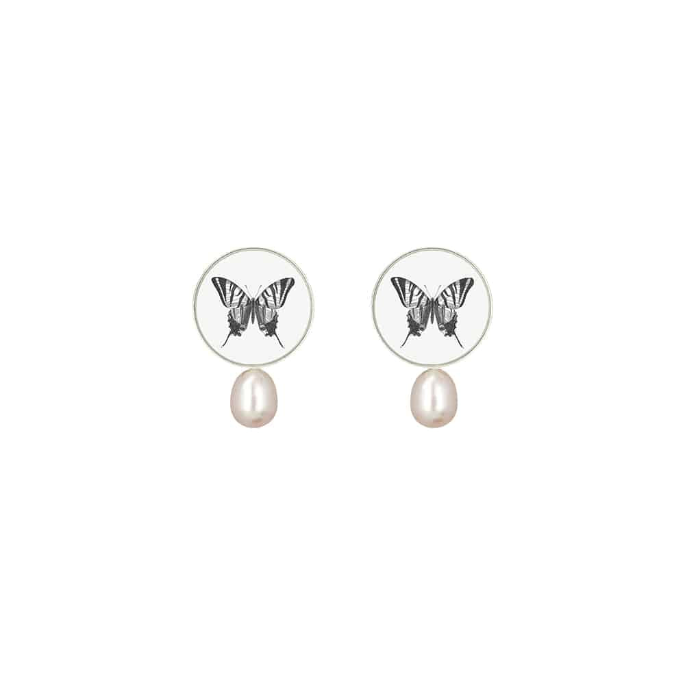 The Pearl Earrings - Swallowtail